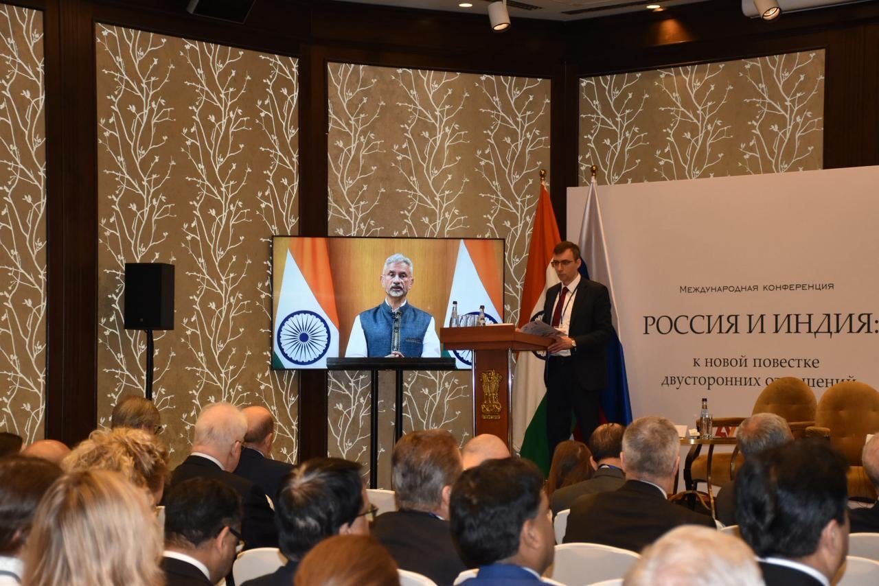 Jaishankar Highlights Bilateral Cooperation with Russia.webp