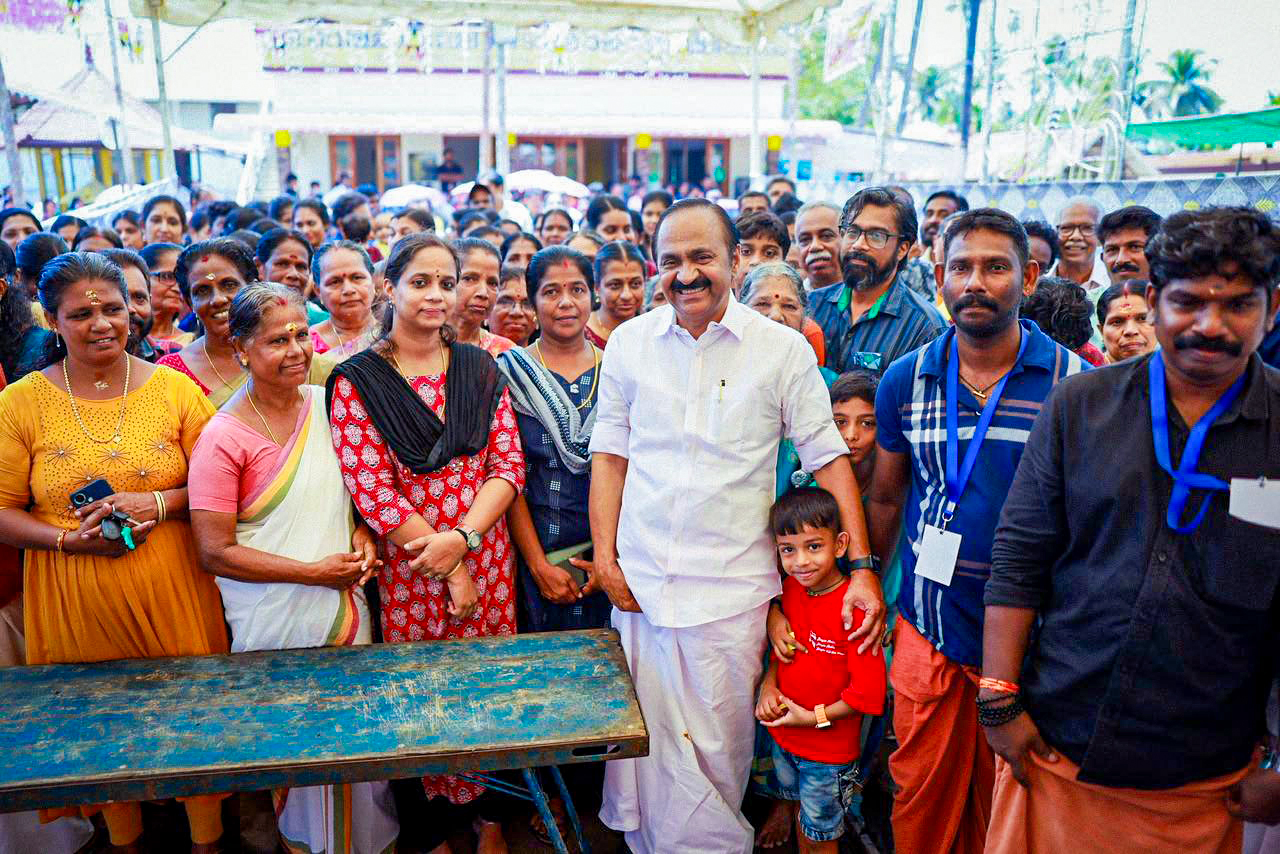 Congress Intensifies Attack on CPI-M, BJP Ties Ahead of Kerala Polls