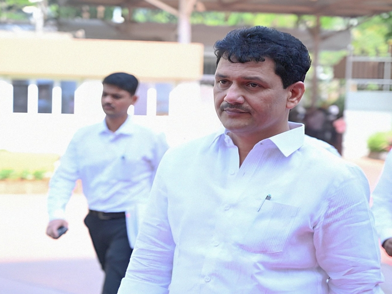 Maharashtra to Investigate Malpractice in Healthcare Schemes.webp Maharashtra to Investigate Malpractice in Healthcare Schemes.webp