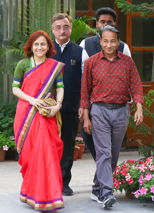 Supreme Court Closes Plea Challenging Wangchuk's Detention.webp