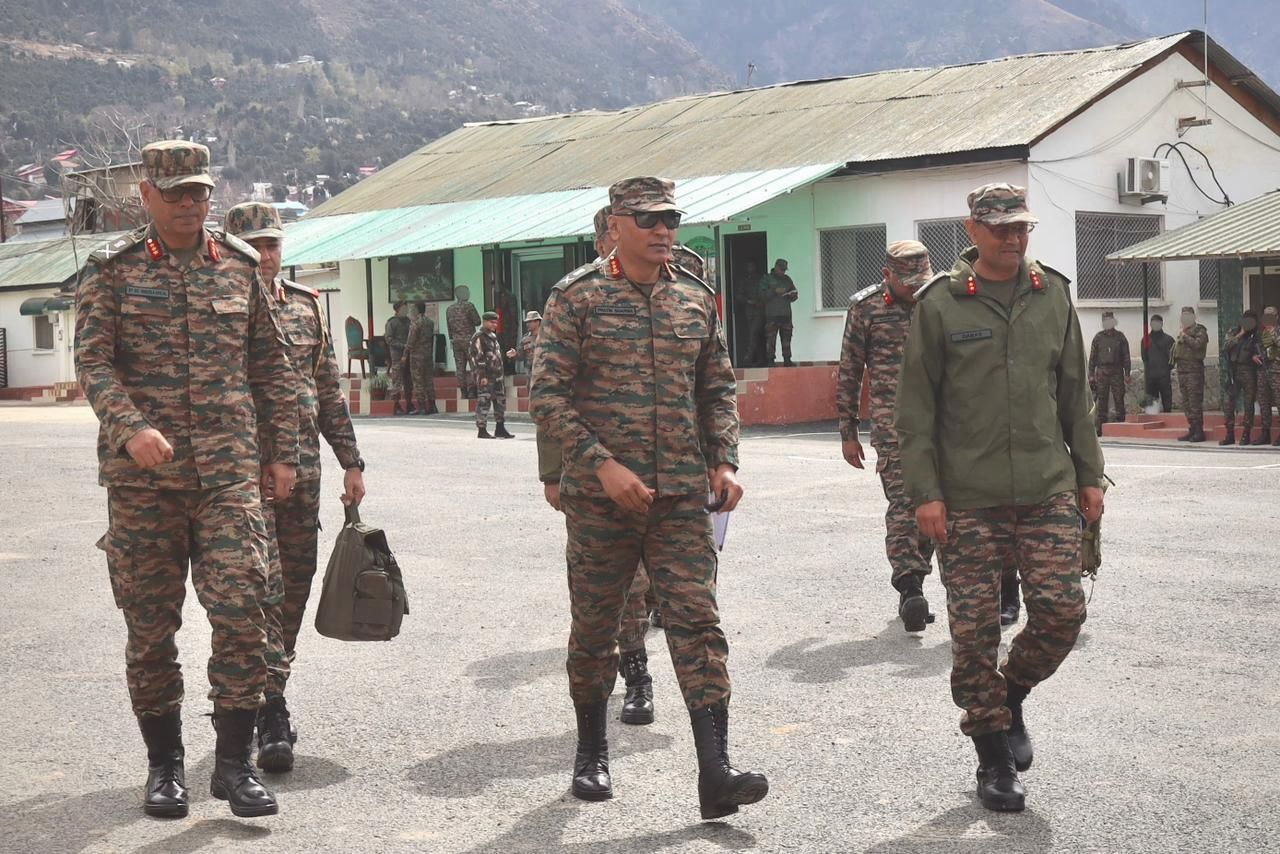 Northern Command Chief Reviews Kishtwar Sector Security
