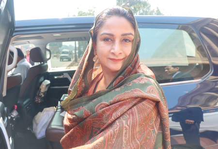 Warehousing Corp. Manager's Death Sparks Political Investigation.webp Warehousing Corp. Manager's Death Sparks Political Investigation.webp