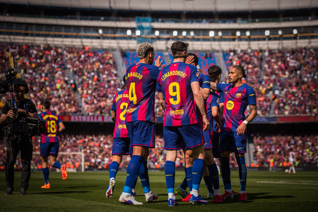 Villarreal Climbs, Levante Survives - La Liga Weekend Review.webp