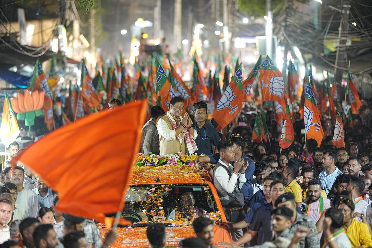 Political Reaction to Sarma's Comments on Gogoi's Electoral Prospects.webp