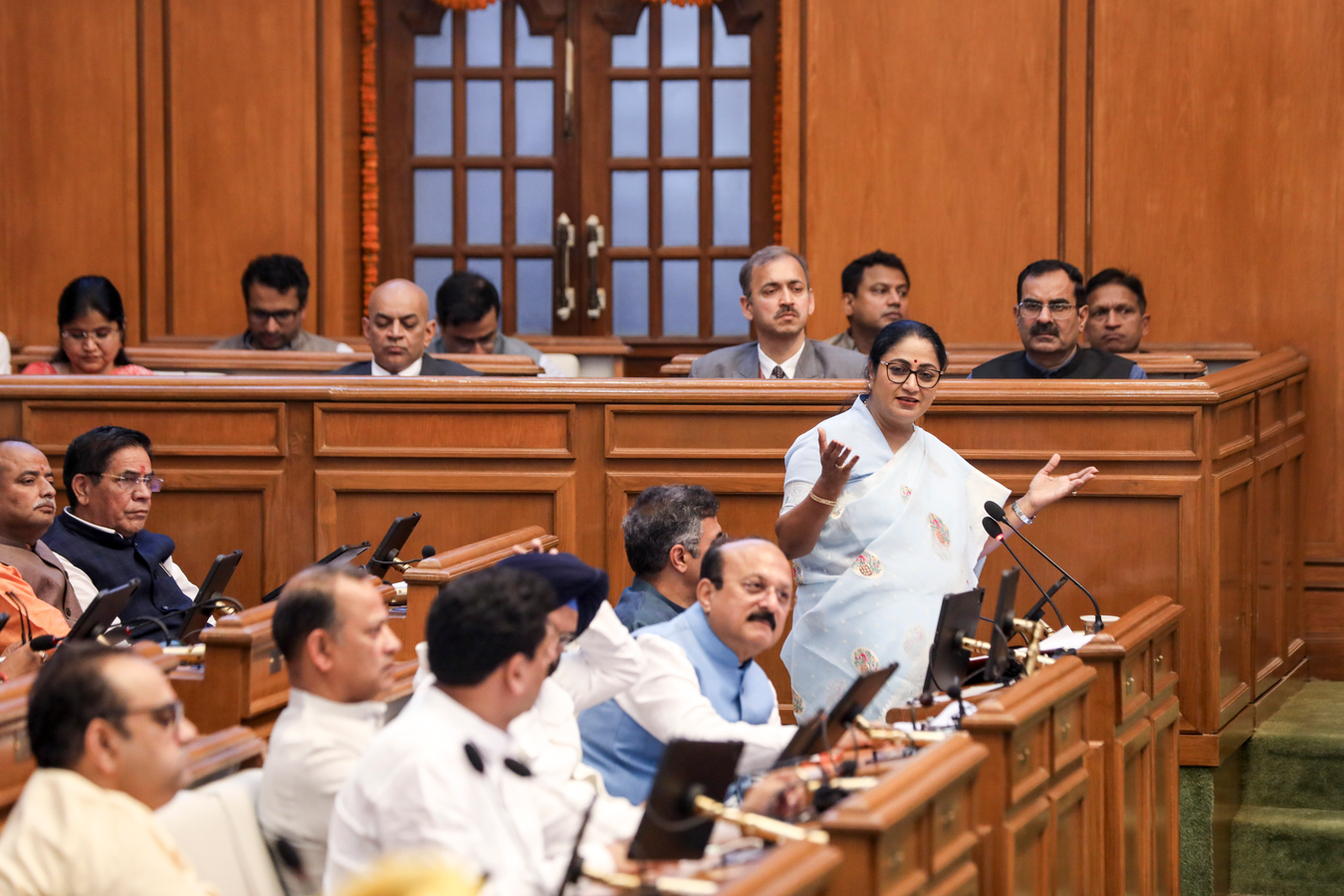 Rekha Gupta Presents New Delhi Budget: Key Initiatives Include Healthcare and Roads.webp