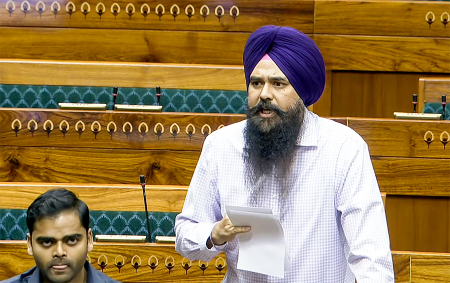 India's Economy: A Different Picture Than Official Reports.webp