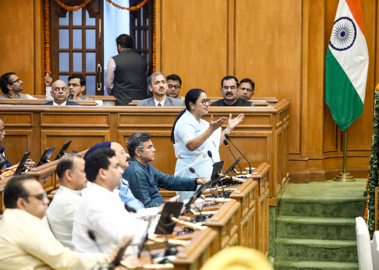 Delhi Budget Focuses on Innovation & Infrastructure.webp