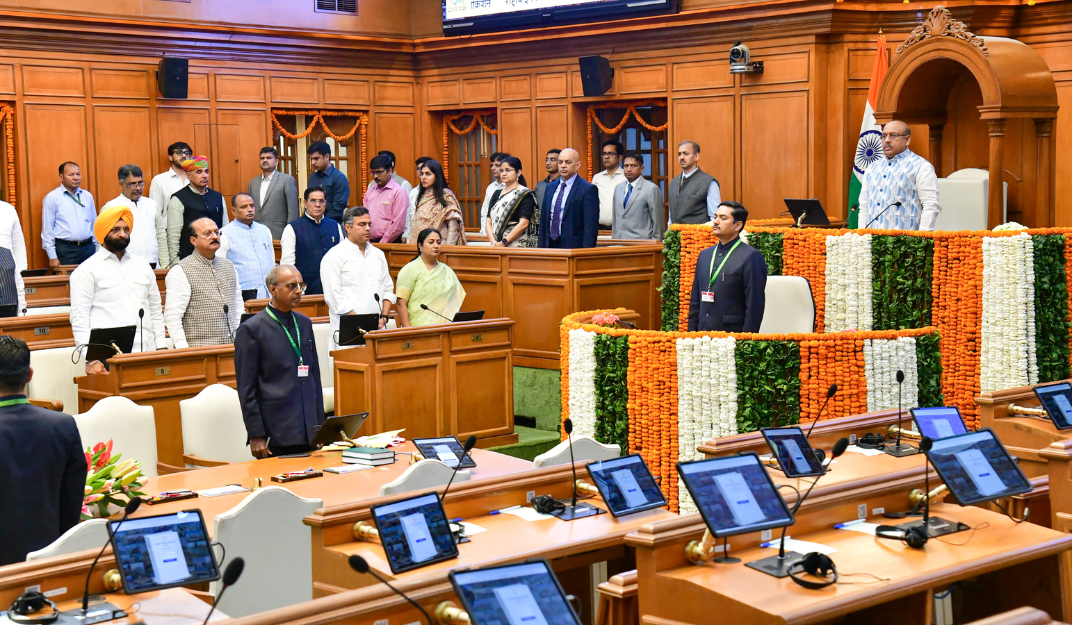 DMK Supporters Claim Disappointment Behind Delhi Threat.webp