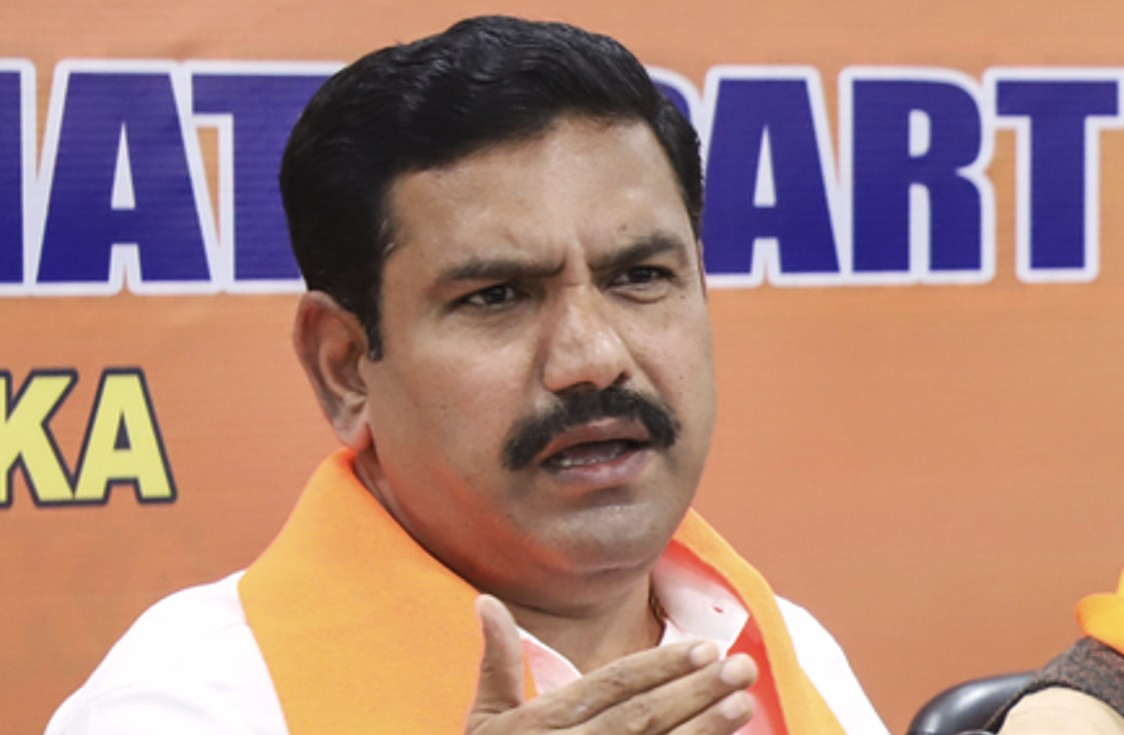 BJP Criticizes State Government's Decision to Cancel Academic Conference.webp