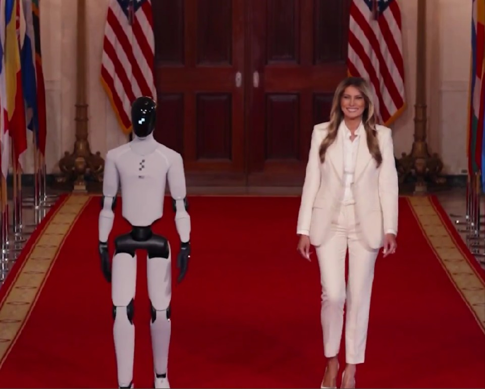 AI-Powered Education: A Robot's Appearance at the White House.webp AI-Powered Education: A Robot's Appearance at the White House.webp