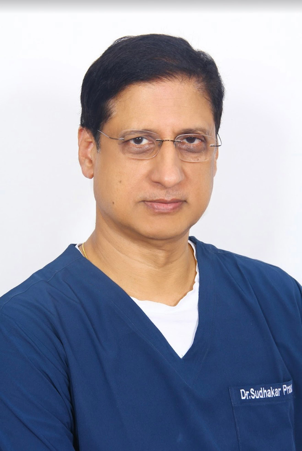 Doctor's Expertise Crucial: Chiranjeevi Thanks Specialist Following Ram Charan's Surgery.webp