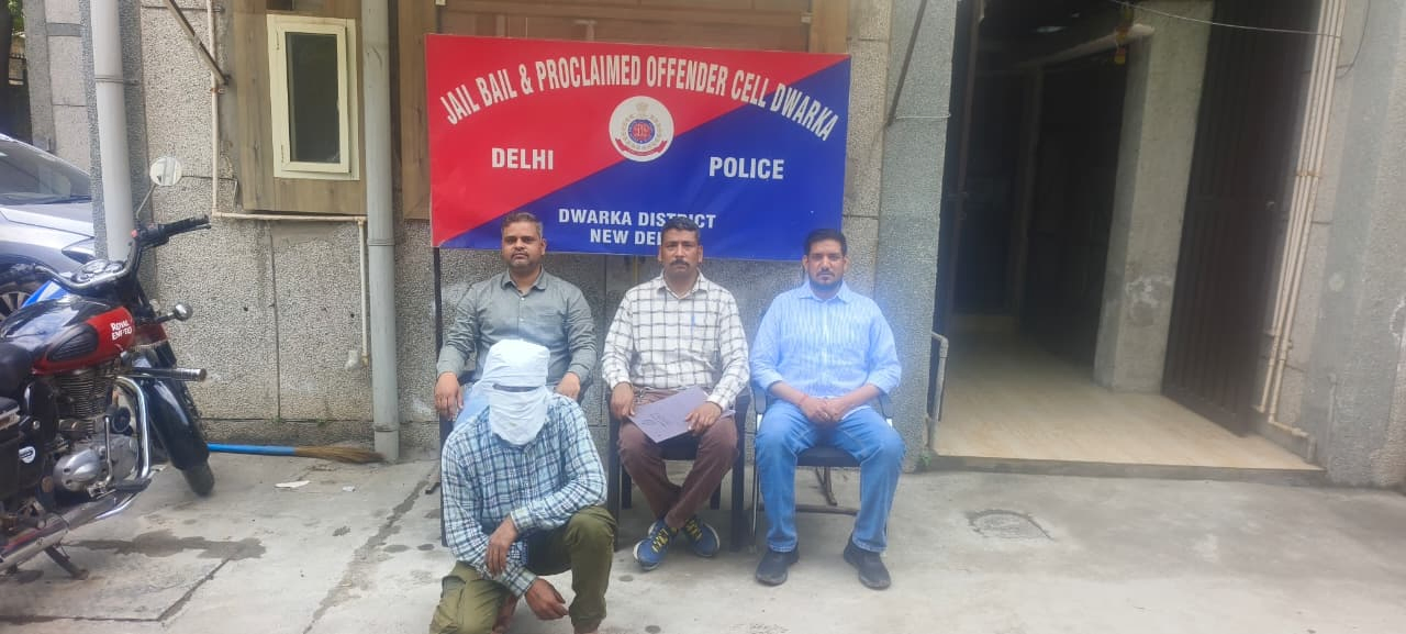 Delhi Police Arrests Proclaimed Offender Evading Trial.webp