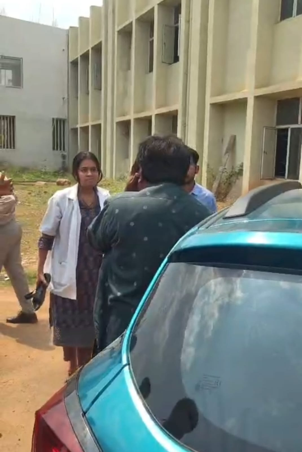 Medical College Incident: Professor Attacked Following Proposal.webp