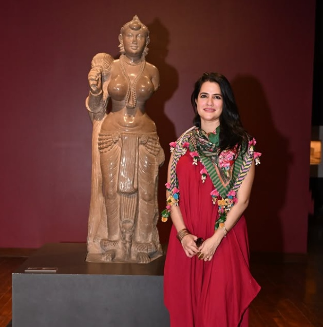 A Moment of Reflection: Sona Mohapatra’s Visit to the Bihar Museum.webp A Moment of Reflection: Sona Mohapatra’s Visit to the Bihar Museum.webp