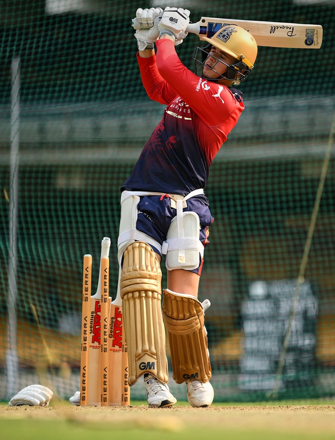 RCB XI Selection: Aakash Chopra's Picks for IPL 2026.webp