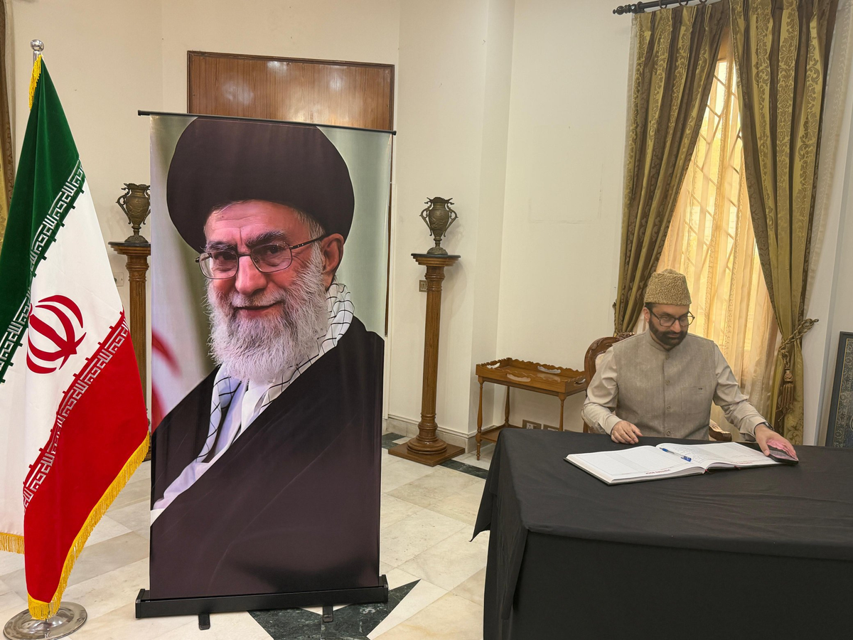 Kashmir Delegation Meets Iranian Envoy, Condemns War.webp