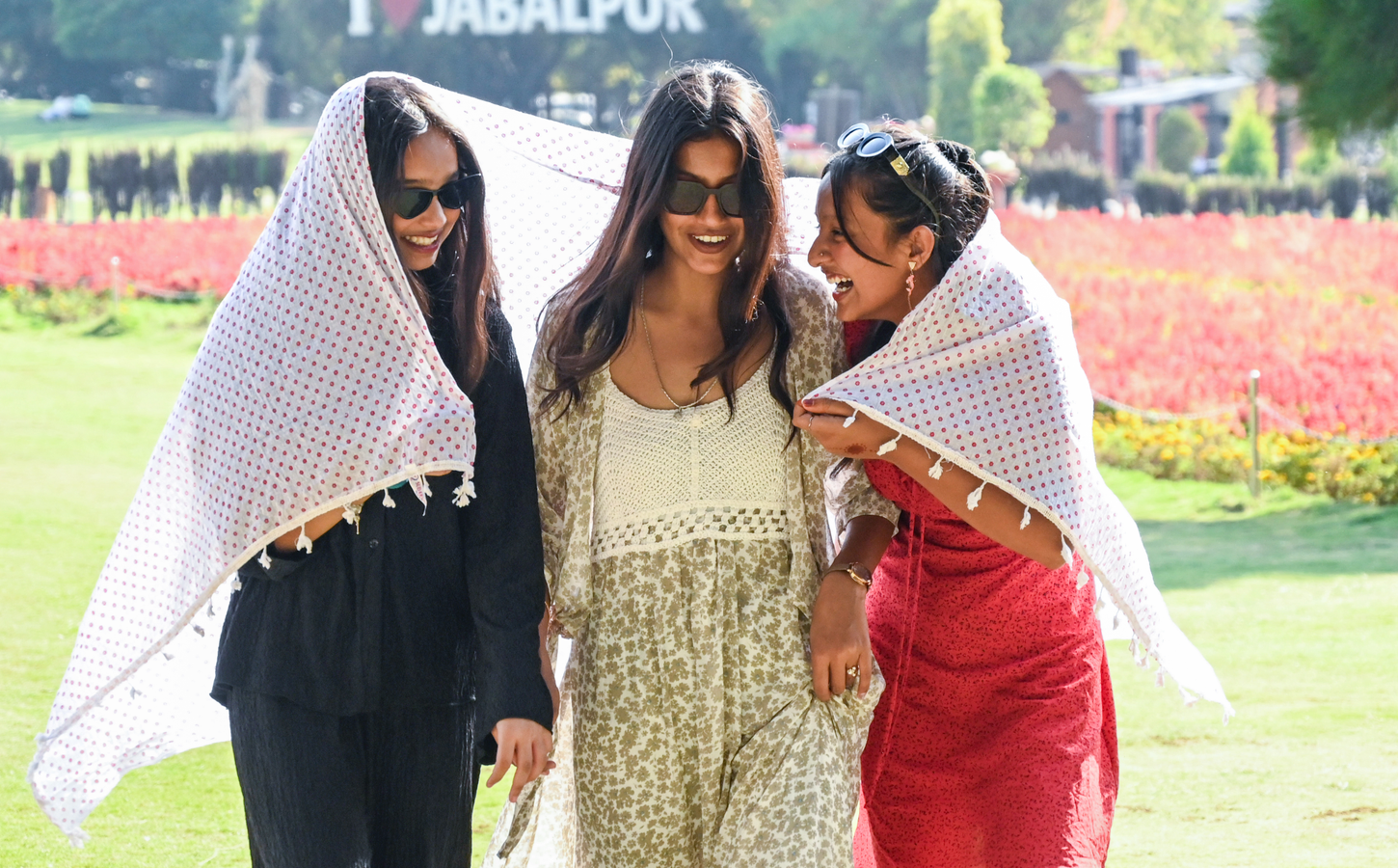 IMD Forecasts Rain, High Temperatures, and Lightning in Madhya Pradesh.webp