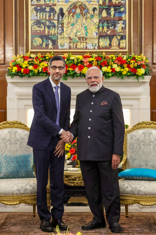 Google Invests in India's AI Future with New Connectivity and Skilling Programs.webp