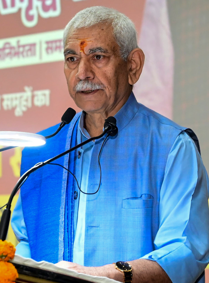 Katra Development: New Temple, Museum, and Helicopter Services Planned.webp