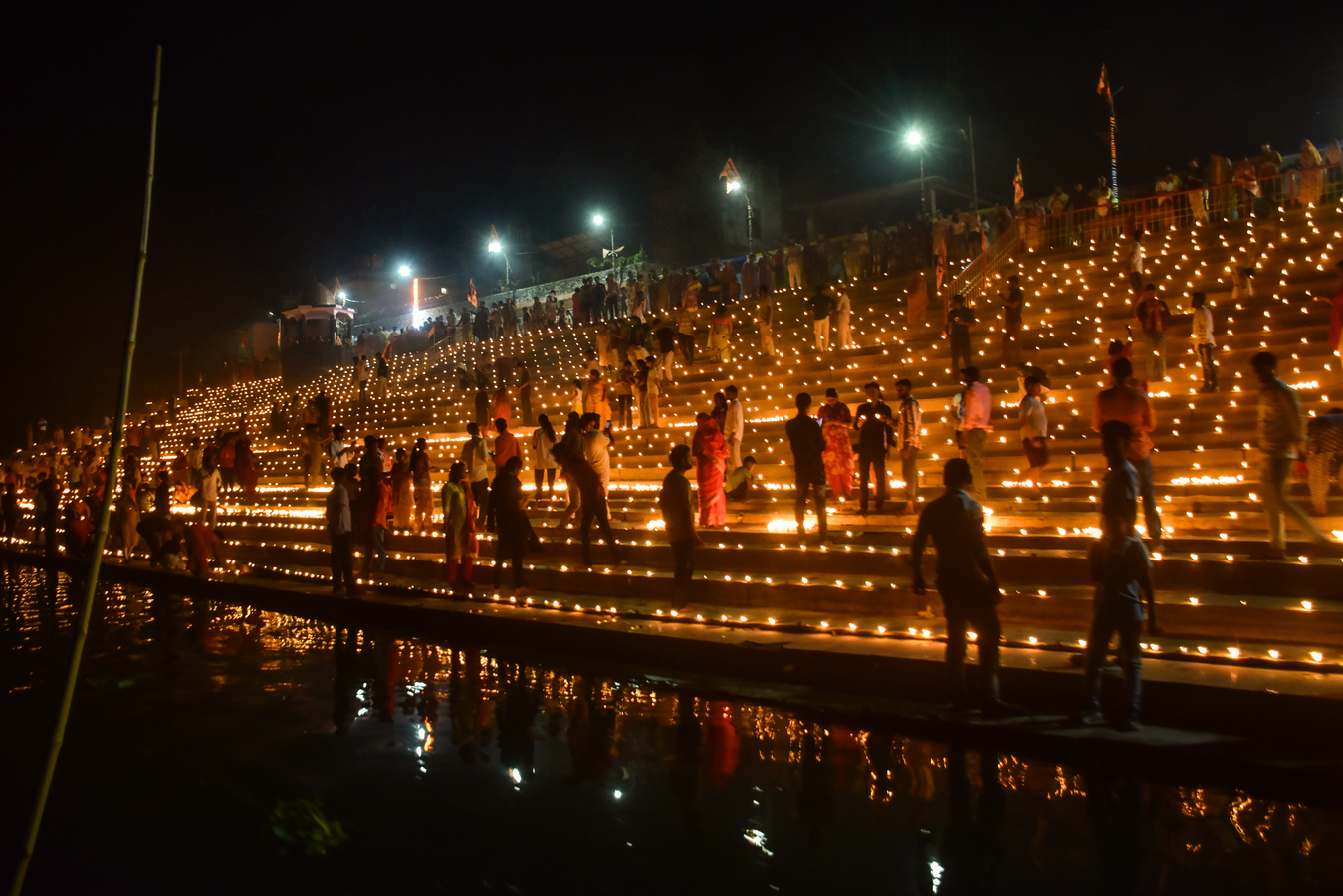 Bihar's Ram Navami Festival Draws Record Crowds.webp