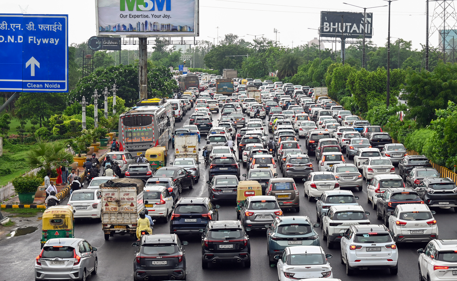 Noida-Greater Noida Traffic Changes for Airport Inauguration.webp