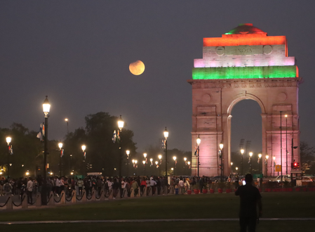 New Delhi Participates in Earth Hour 2026 – India Gate to Switch Off
