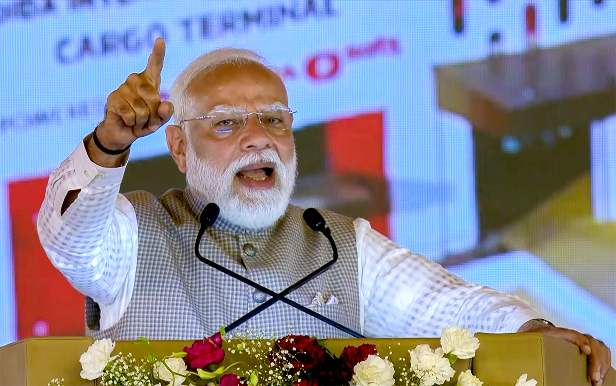 From Files to Inauguration: Modi Highlights Airport's Development History.webp