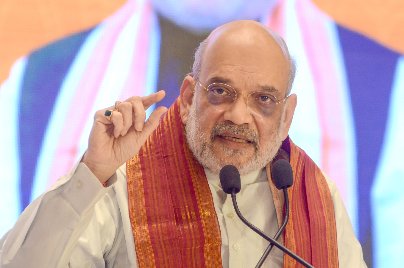 Shah Questions SIR Hurdles in West Bengal.webp