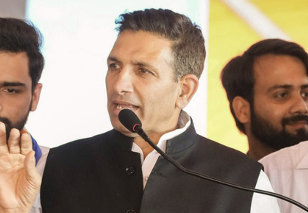 Madhya Pradesh: Opposition Demands Answers Over Road Tragedy.webp