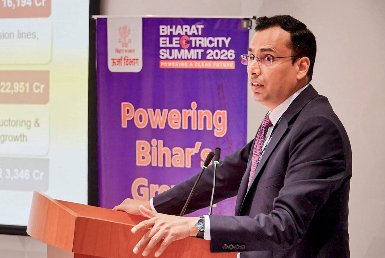 State Secy Drives Bihar's Power Sector Investment.webp