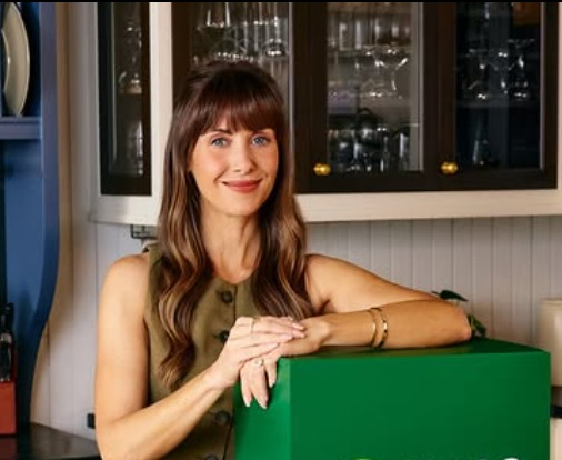 Alison Brie Embraces Villainy as Evil-Lyn.webp Alison Brie Embraces Villainy as Evil-Lyn.webp