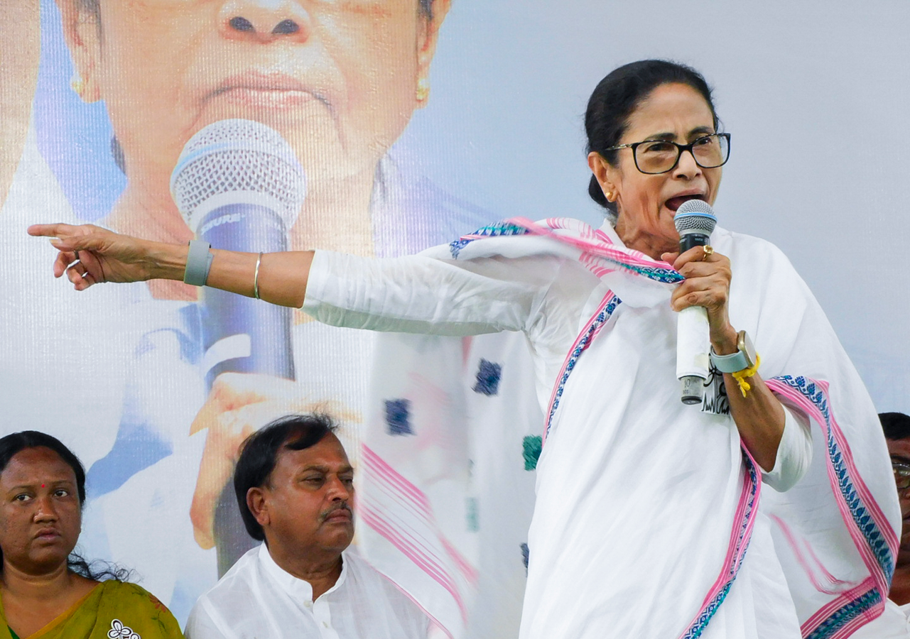 West Bengal CM Criticizes Shah's Claims, Warns of Policy Changes.webp