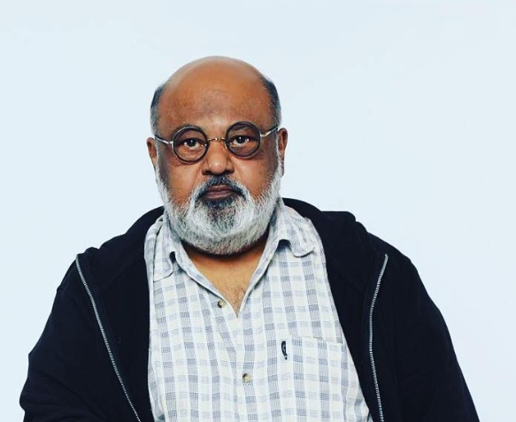 Creating, Not Chasing Classics: Saurabh Shukla's Advice.webp