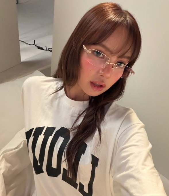 Lisa's First Las Vegas Residency: A Milestone for K-Pop.webp