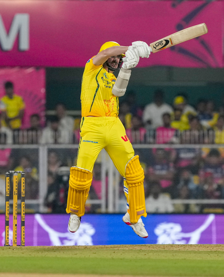 Jadeja Returns with Wickets as Royals Defeat CSK.webp