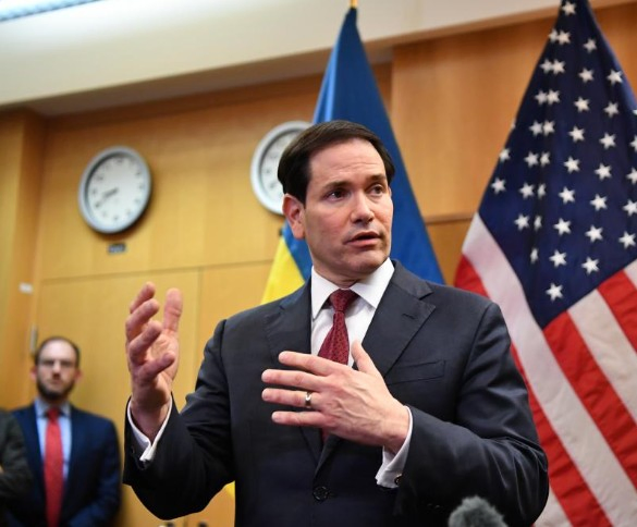 Rubio: Iran's Nuclear Ambitions and Strait of Hormuz Concerns.webp