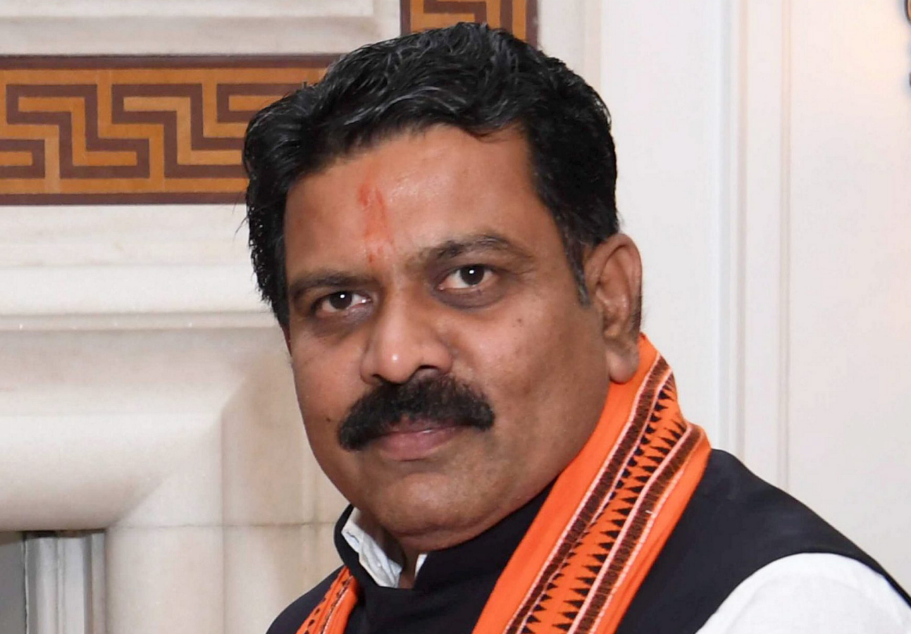 Chhattisgarh: Naxalism Eliminated, Bastar Development Prioritized.webp