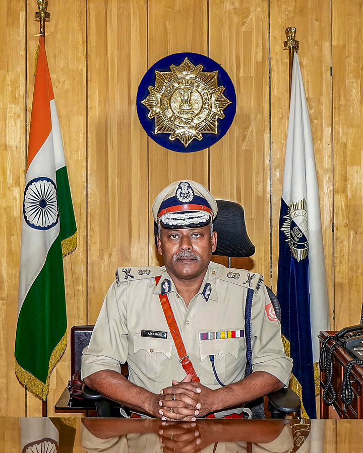 Kolkata Police Prepares for Upcoming Polls with New Leadership.webp
