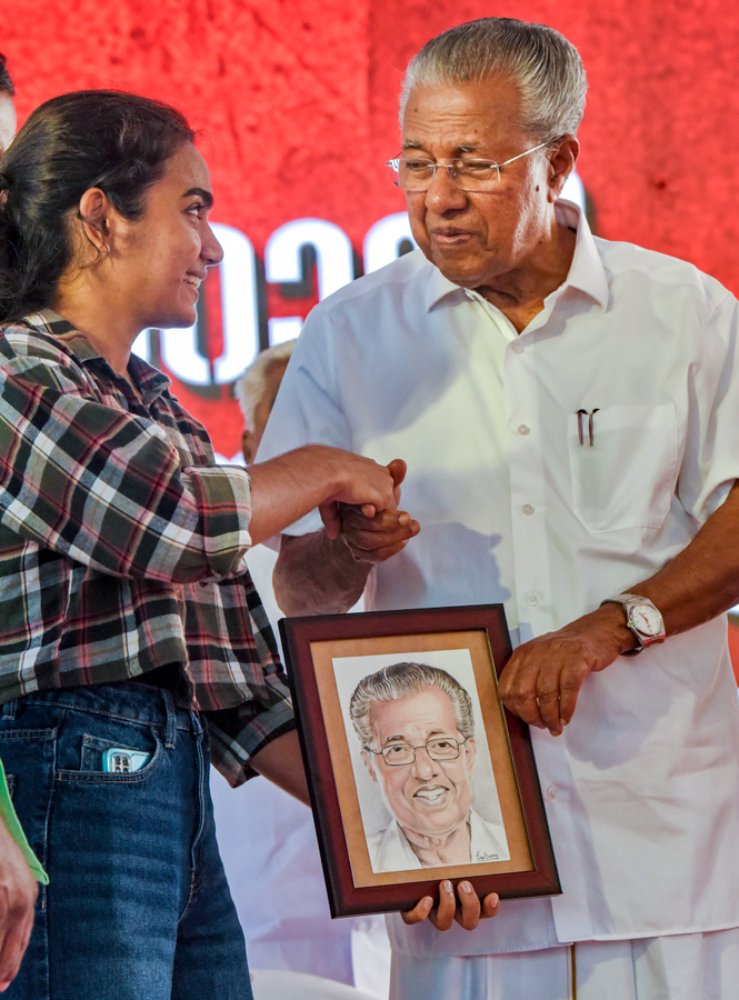 Sabarimala Gold Theft: Vijayan Responds to Rahul's Criticism.webp Sabarimala Gold Theft: Vijayan Responds to Rahul's Criticism.webp