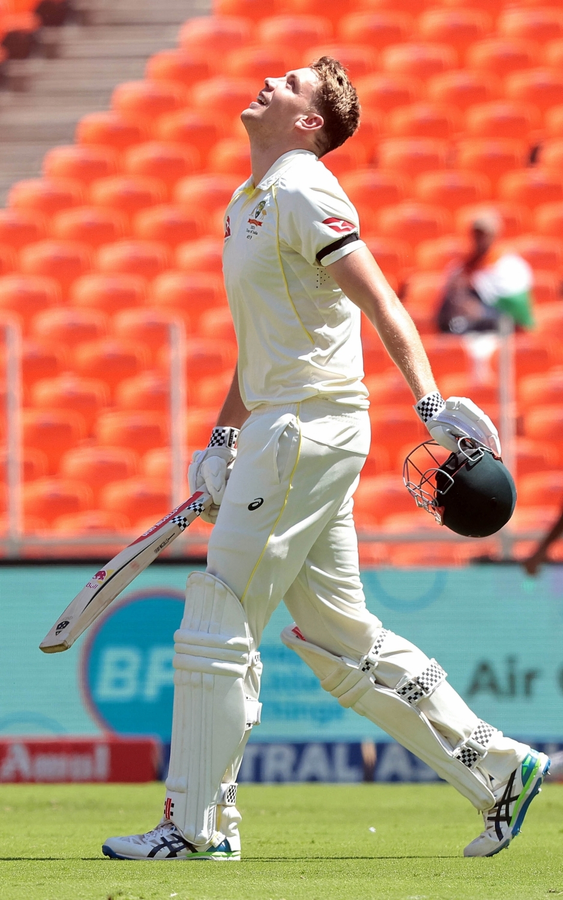 All-Rounder Expectations: Australia's Test Strategy.webp