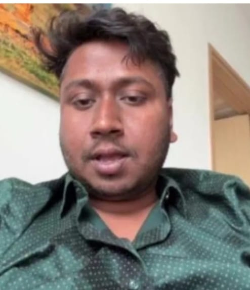 Accused in Bengaluru Aircraft Door Attempt Flees, Faces New Charges.webp Accused in Bengaluru Aircraft Door Attempt Flees, Faces New Charges.webp