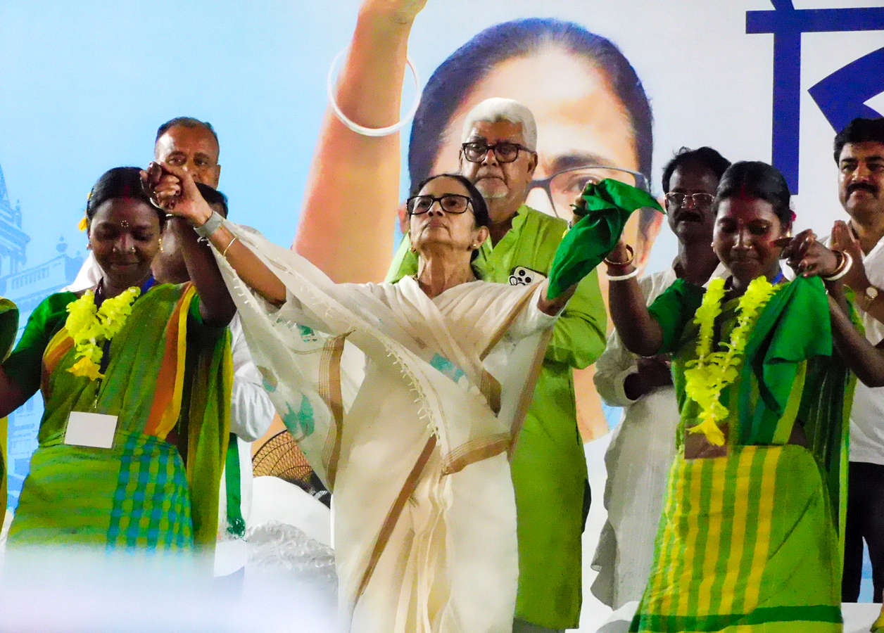 Electoral Roll Controversy: CEO Clarifies Voter Inclusion Process.webp