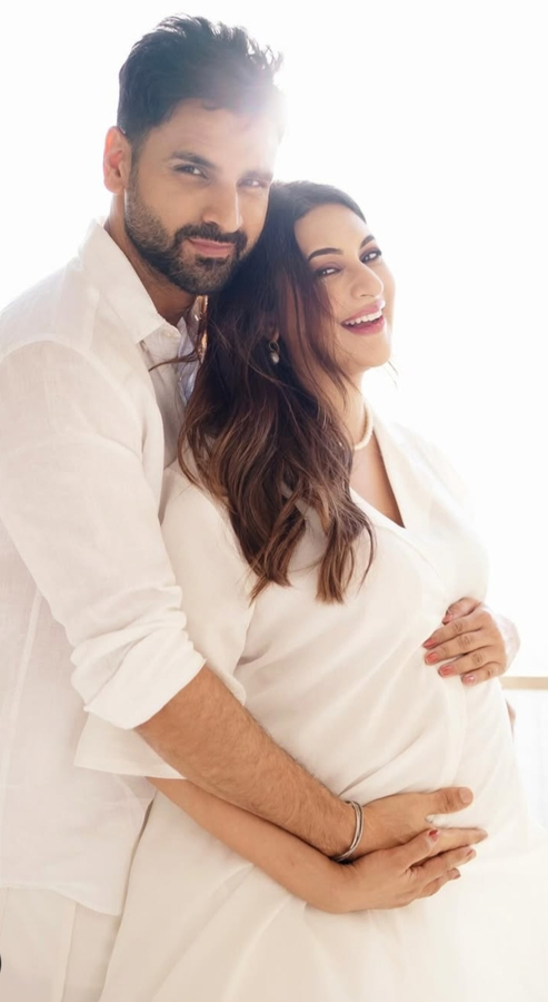 Pregnancy Update: Divyanka Tripathi Describes Instant Response to Baby.webp Pregnancy Update: Divyanka Tripathi Describes Instant Response to Baby.webp