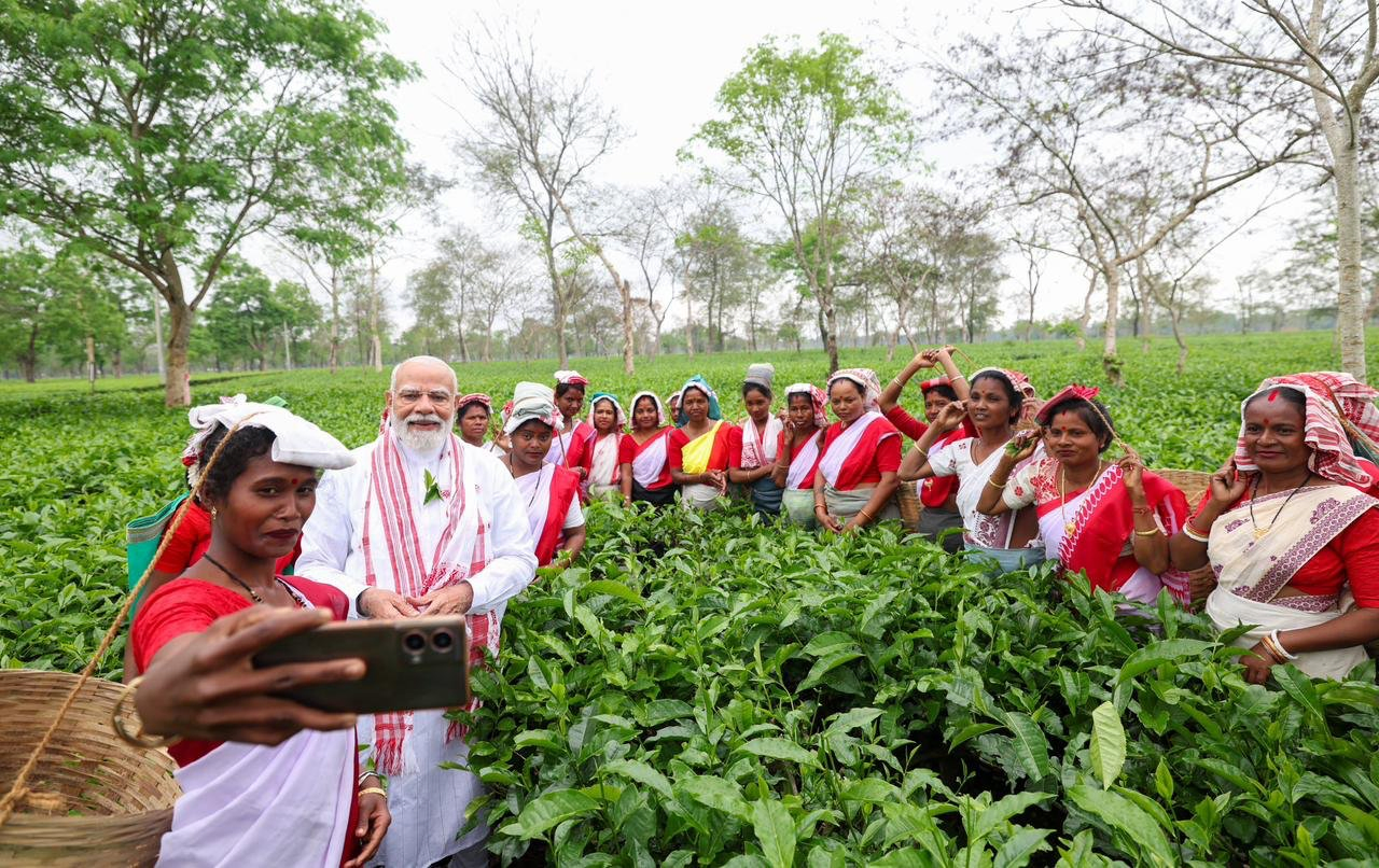 PM Modi's Memorable Experience in Assam's Tea Industry.webp PM Modi's Memorable Experience in Assam's Tea Industry.webp