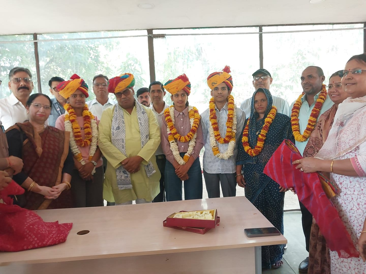 Government Supports Students Aiming for Civil Services.webp Government Supports Students Aiming for Civil Services.webp