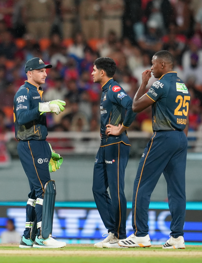 Titans' Reliance on Top Three Needs Balancing.webp