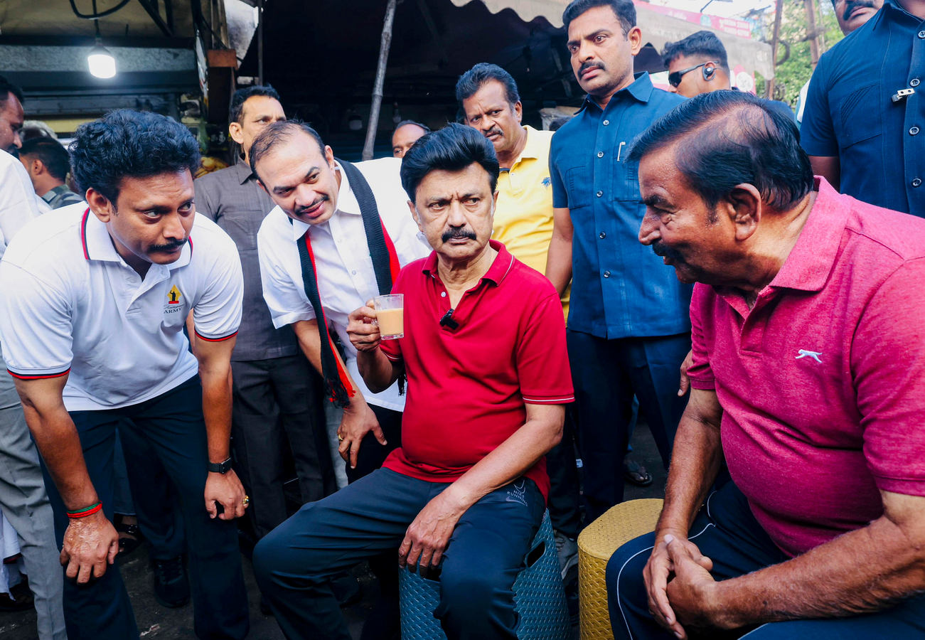 DMK Promises Continued Peace and Development in Tamil Nadu.webp