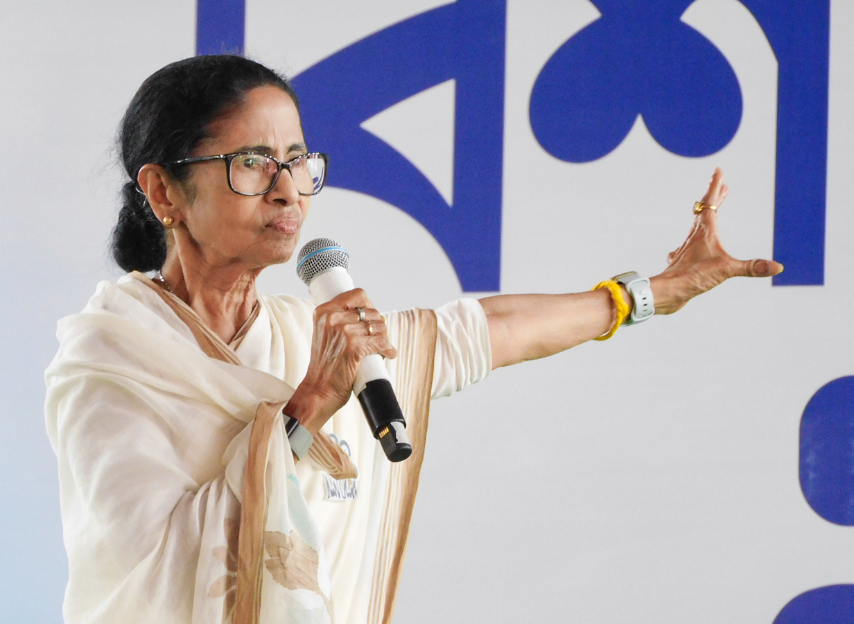 West Bengal CM Criticizes Congress's Lack of Support for Electoral Roll Revision.webp
