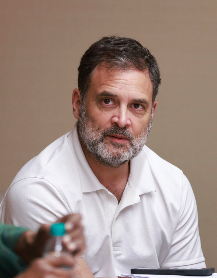 Ex-Servicemen's Healthcare Scheme Faces Deficiencies, Gandhi Highlights.webp