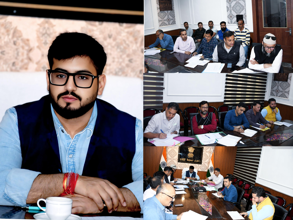 District Development Commissioner Oversees Key Projects in Rajouri.webp
